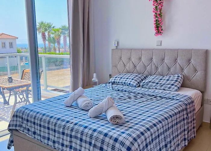 3 Bedroom Coral Bay Beach Seaview Villa II Private Pool