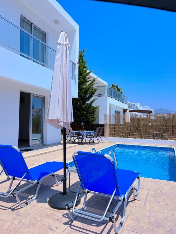 3 Bedroom Seaview Ii Private Pool Golful Coralilor