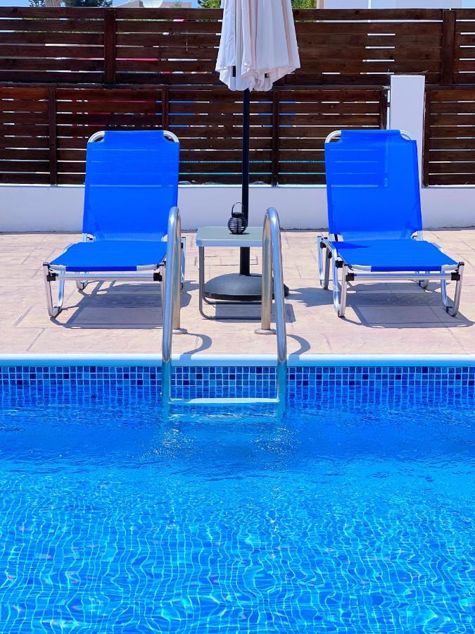 3 Bedroom Seaview Ii Private Pool Vilă