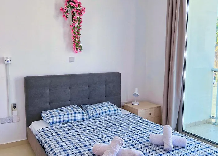 3 Bedroom Coral Bay Beach Seaview Villa II Private Pool